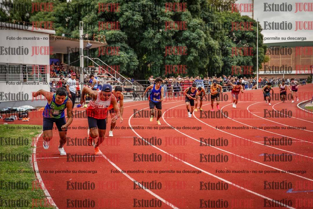 Fotos de los 800 m de varones