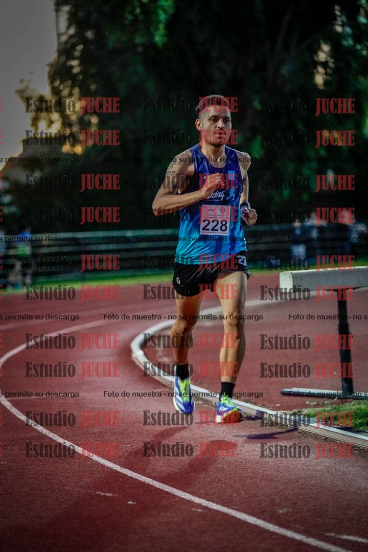 Fotos de los 1500 m llanos de varones