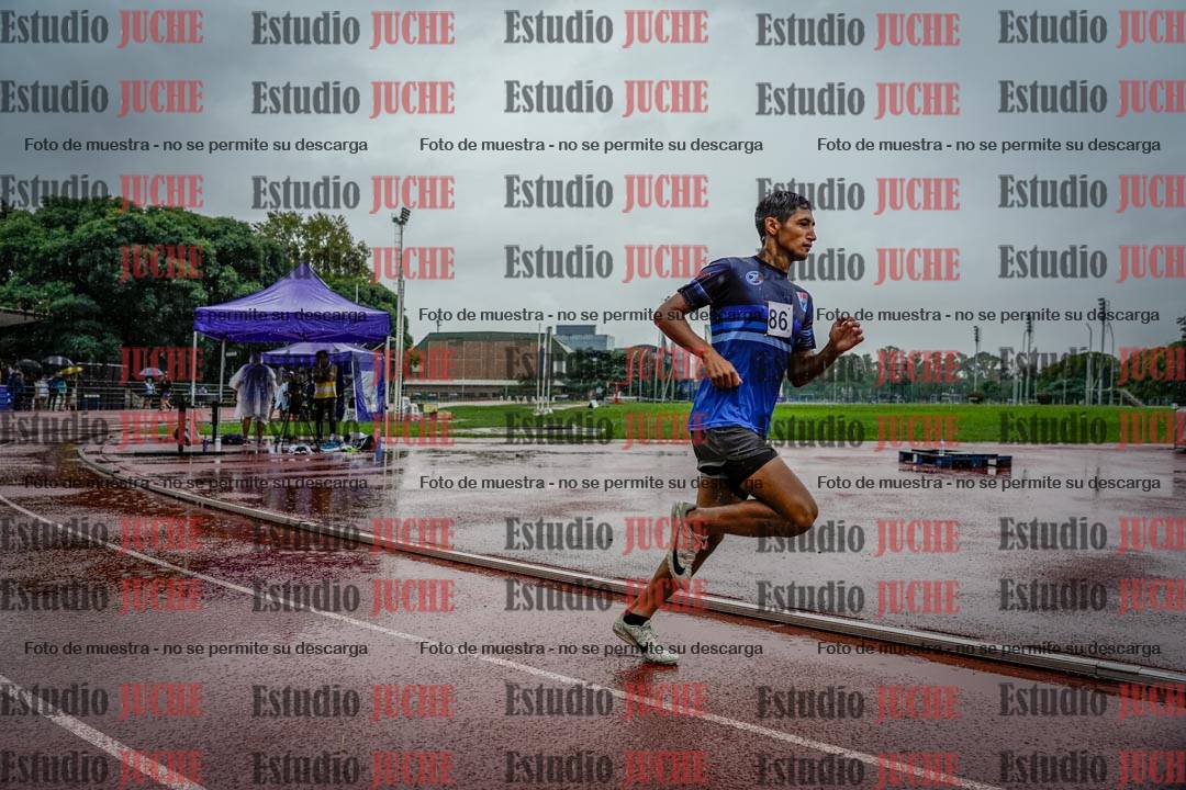 Fotos de los 800 m de varones