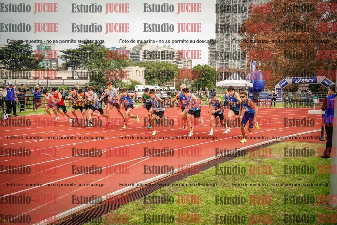 Fotos de los 1500 m llanos de varones