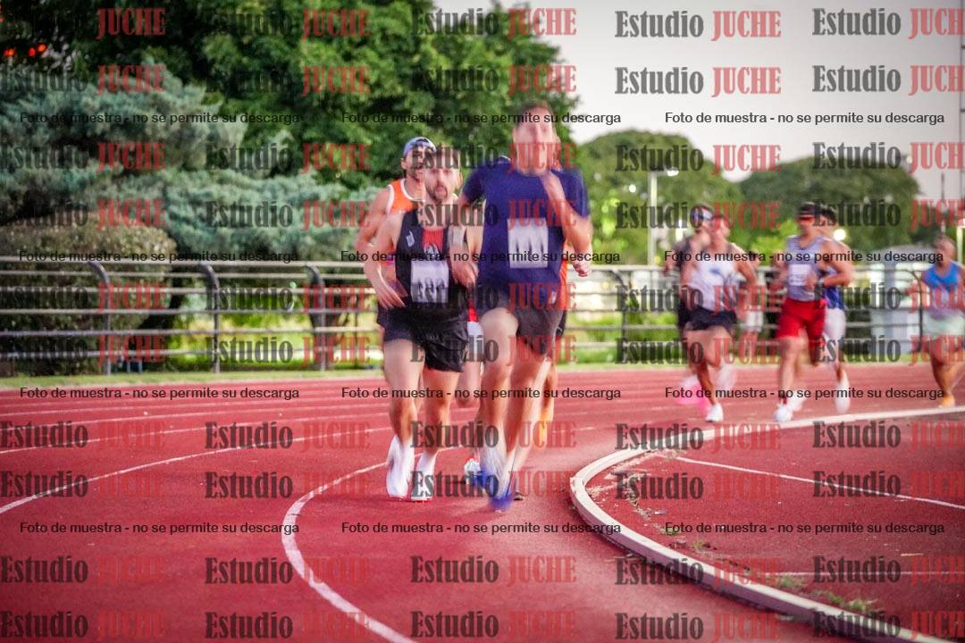 Fotos de los 1500 m llanos de varones