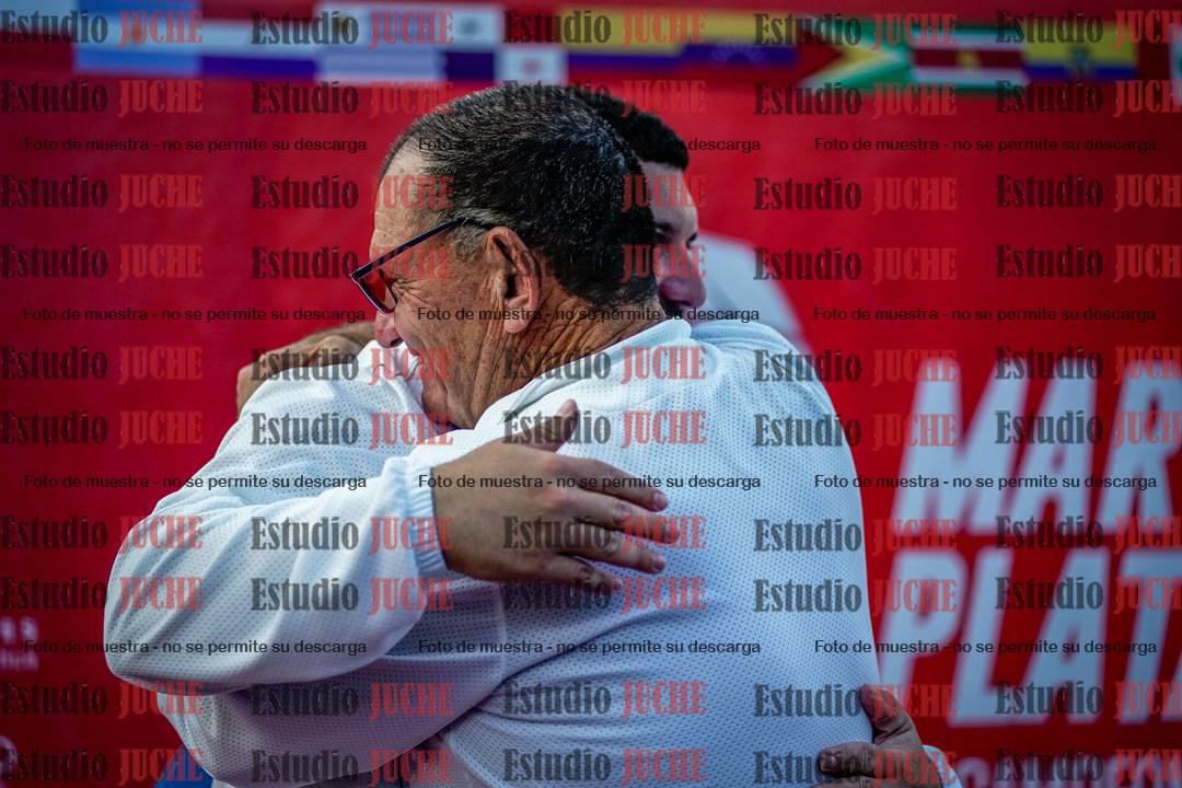 Fotos de algunos extras y podios del día 1