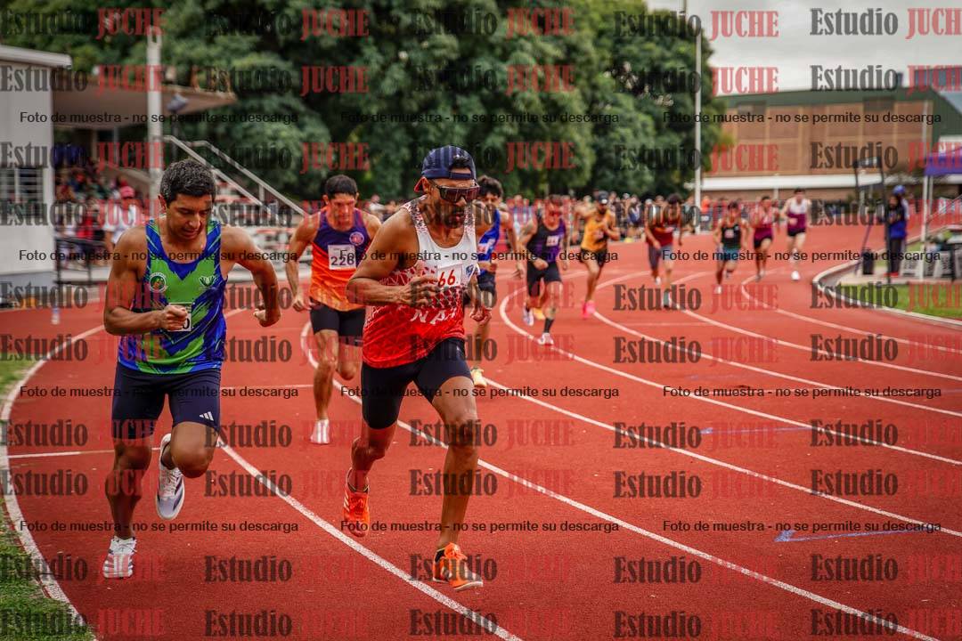 Fotos de los 800 m de varones