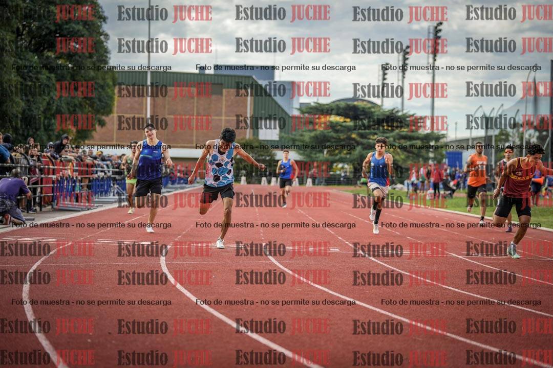 Fotos de los 400 m llanos de varones