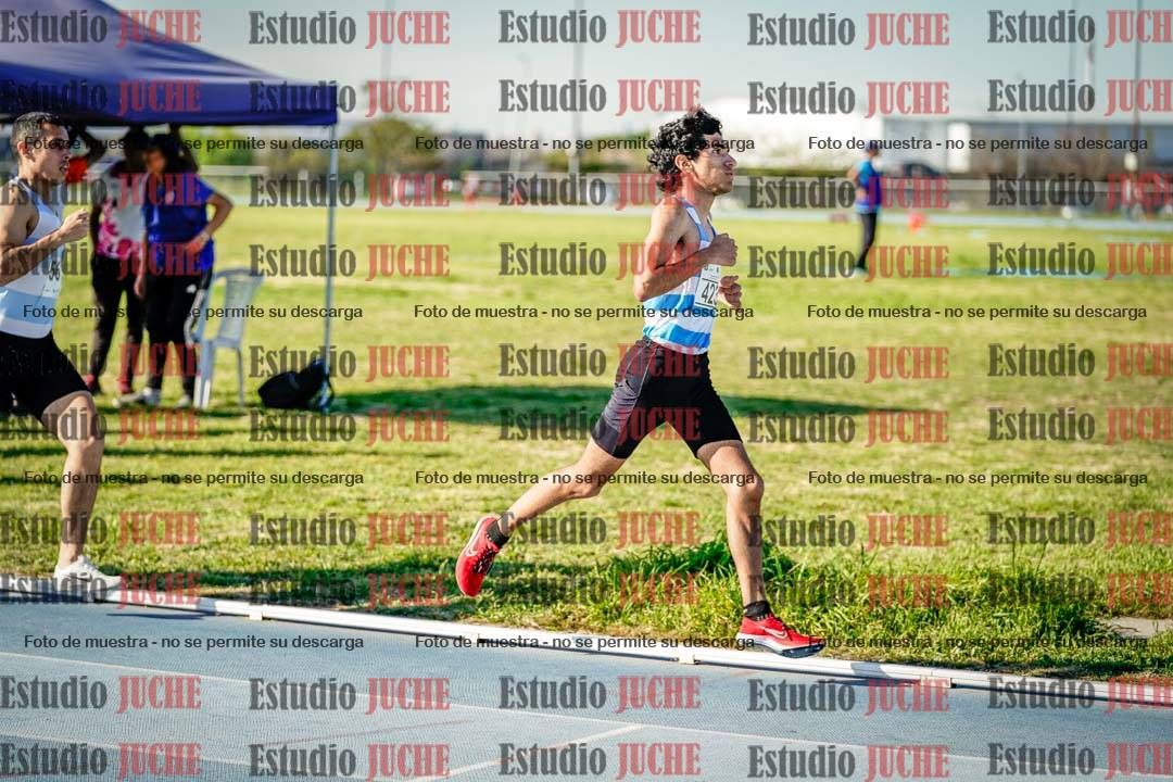 Fotos de los 1500 m llanos de varones