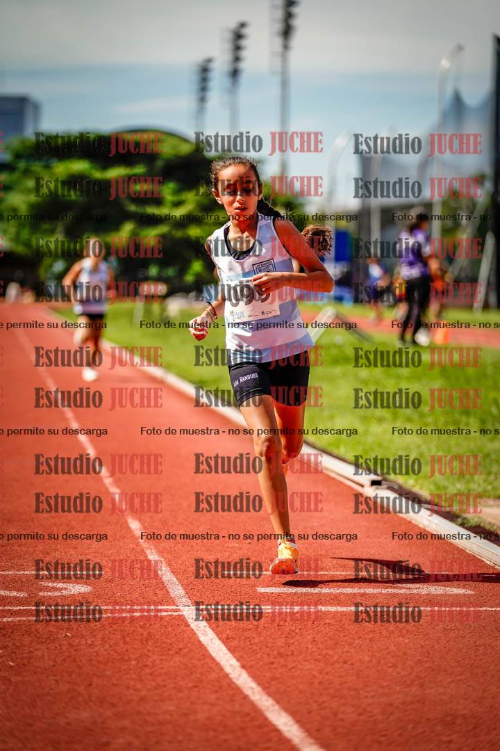 Fotos de los 600 m de mujeres