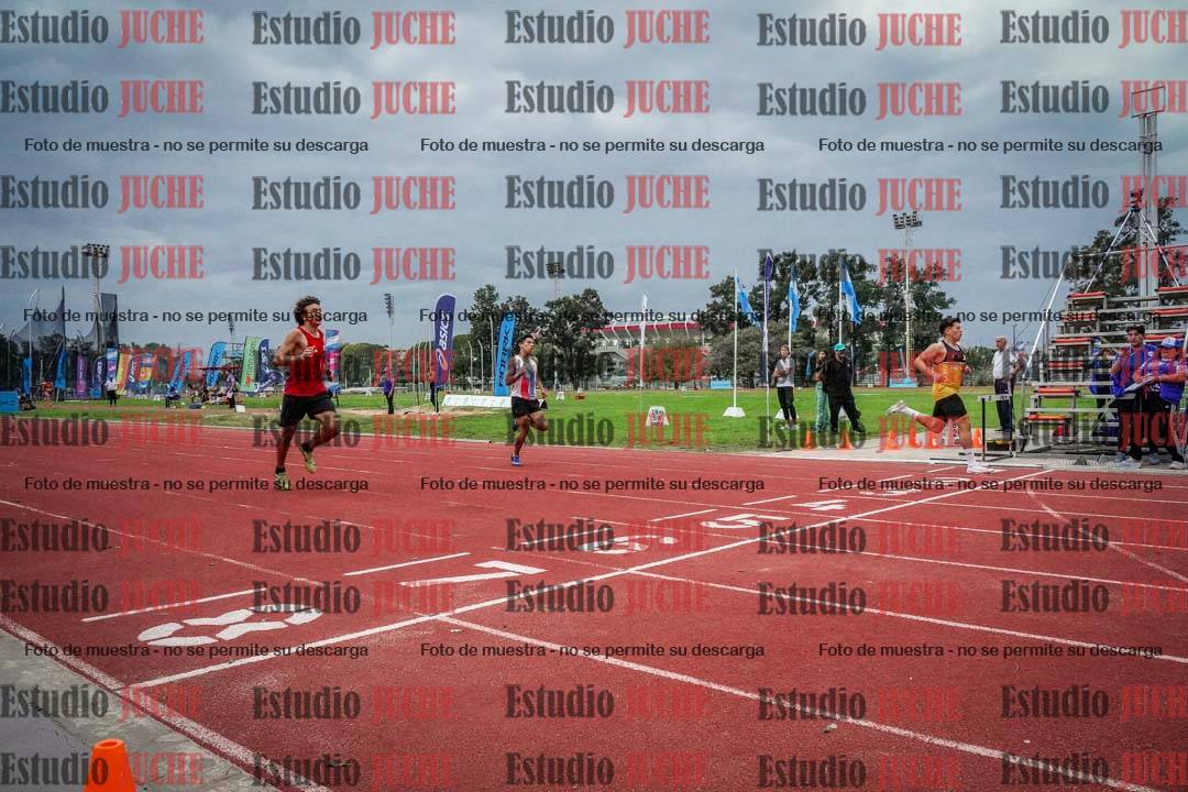 Fotos de los 400 m llanos de varones - decatlón 5