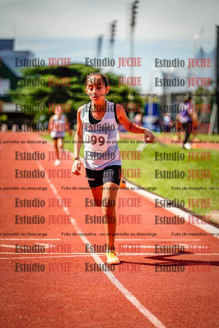 Fotos de los 600 m de mujeres