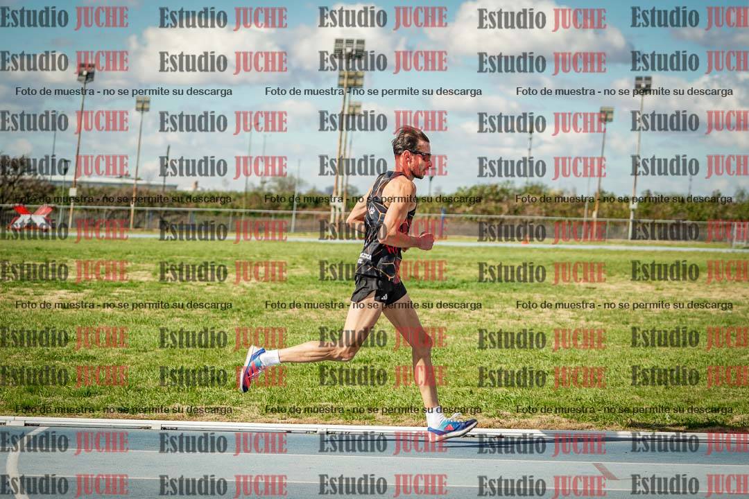 Fotos de los 5000 m llanos de varones