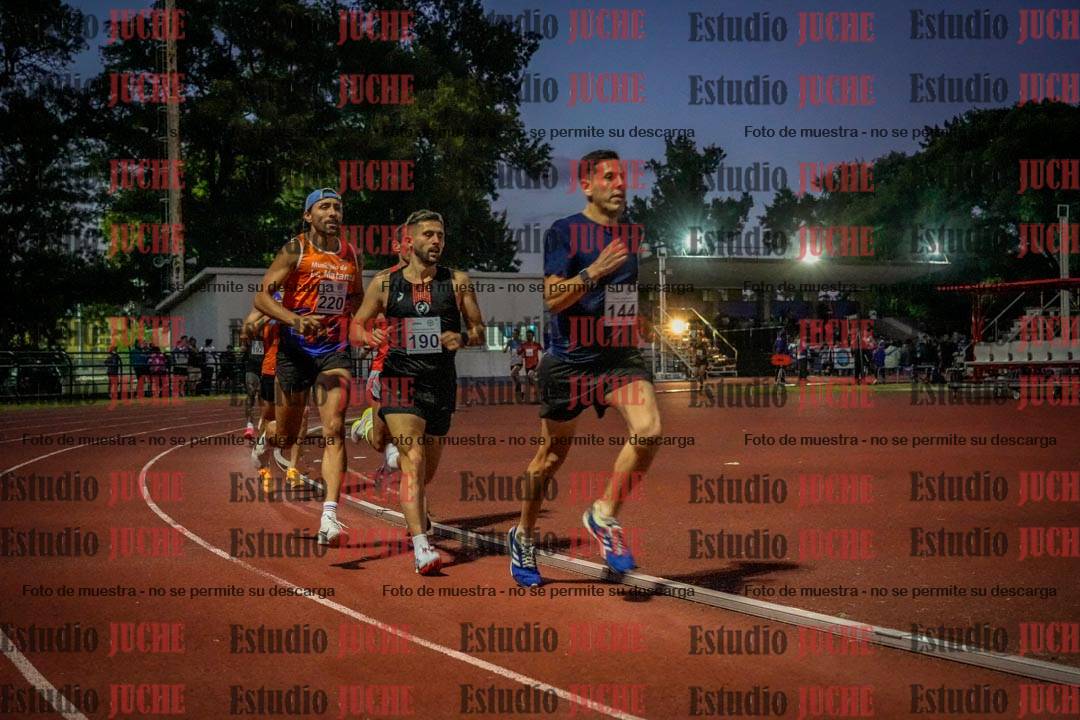 Fotos de los 1500 m llanos de varones