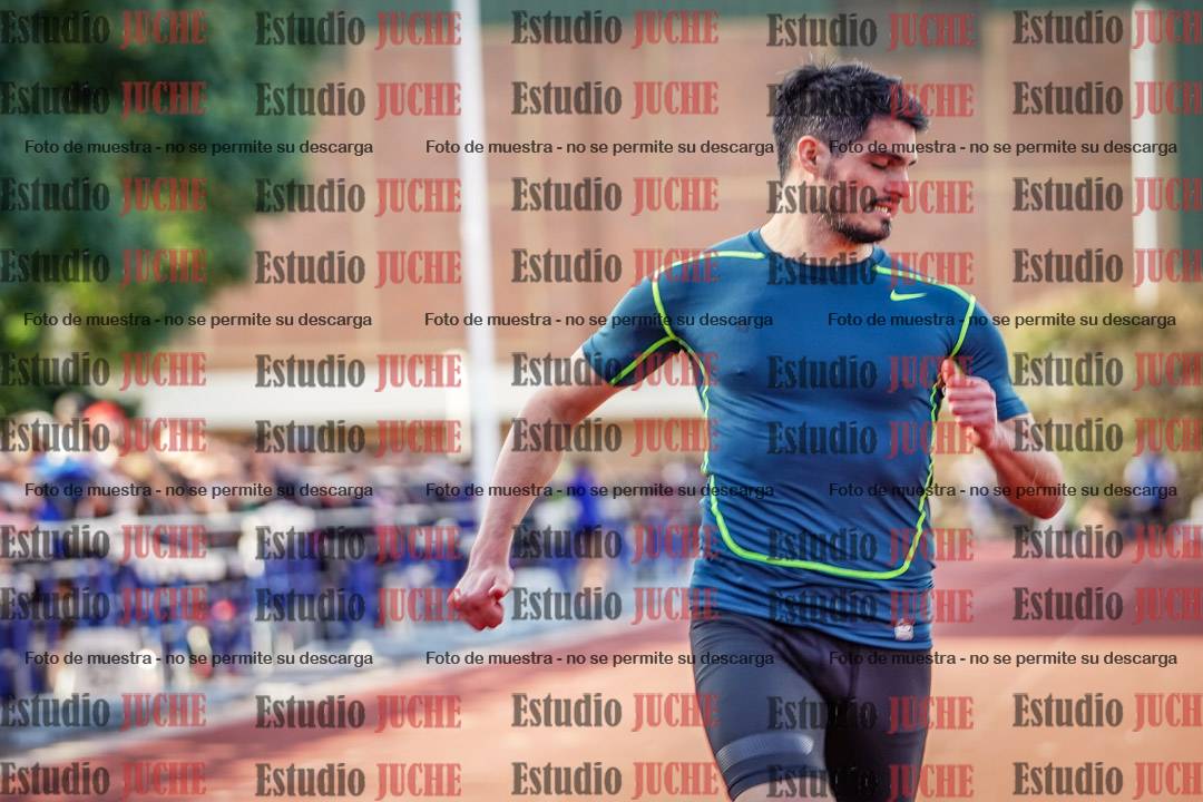 Fotos de los 100 m llanos de varones - FINAL