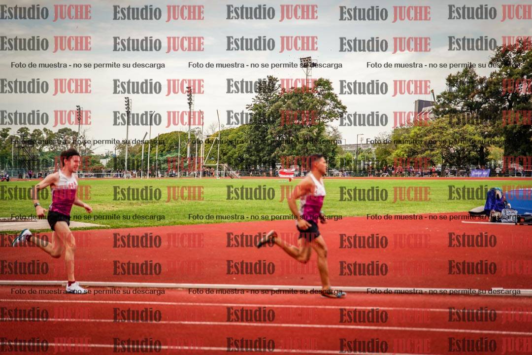 Fotos de los 800 m de varones