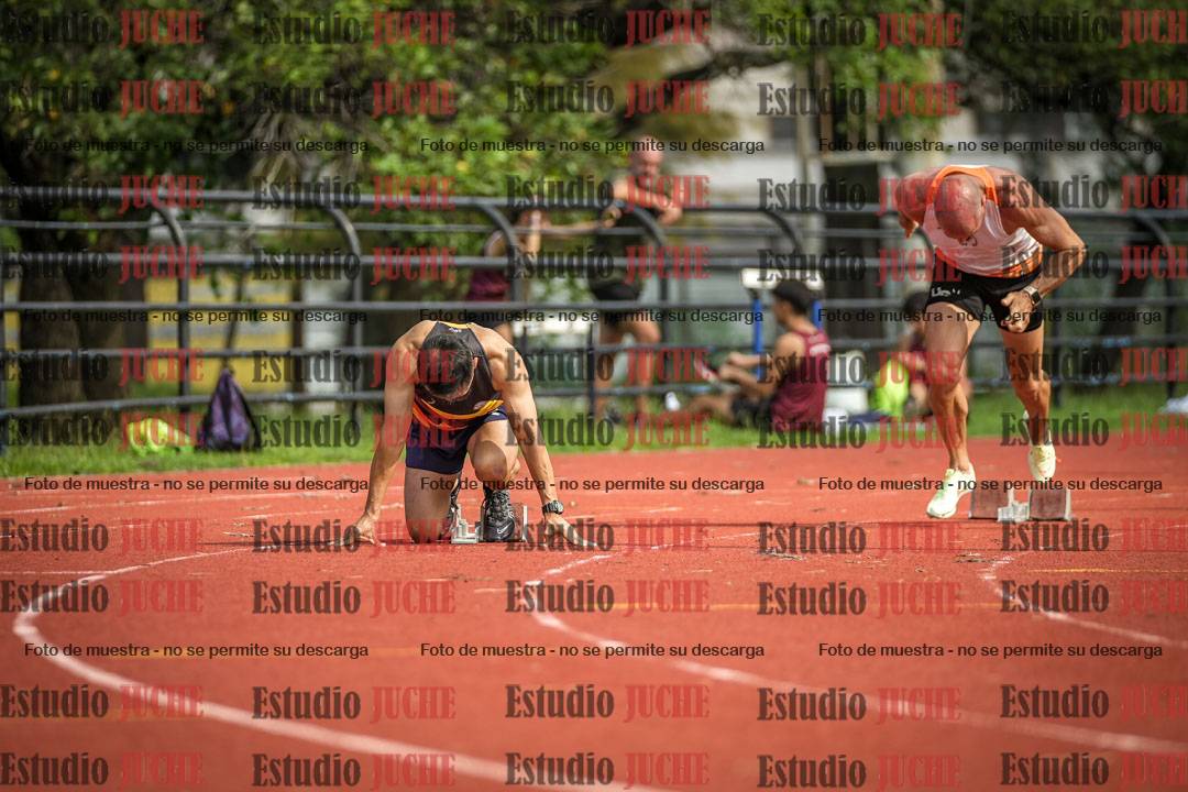 Fotos de los 200 m llanos de varones