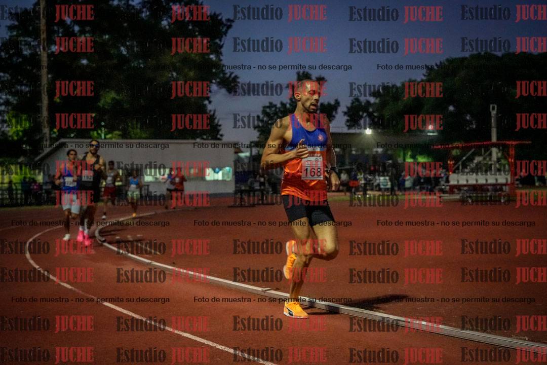 Fotos de los 1500 m llanos de varones