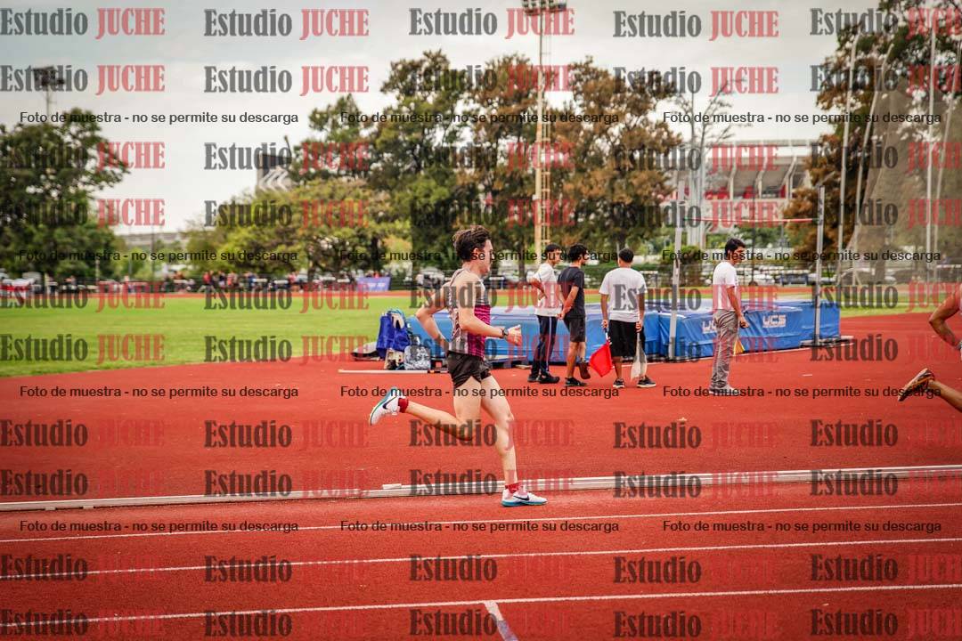 Fotos de los 800 m de varones
