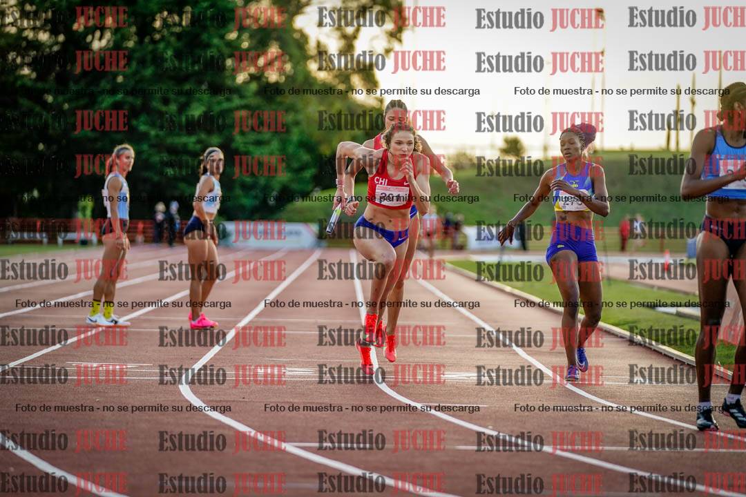 Fotos de los relevos 4x400 m de mujeres