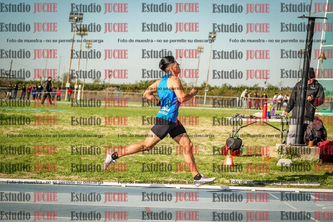Fotos de los 1500 m llanos de varones