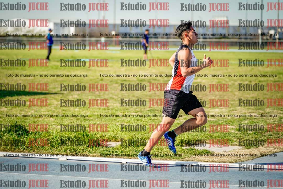 Fotos de los 1500 m llanos de varones