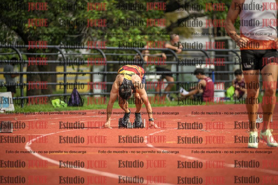 Fotos de los 200 m llanos de varones