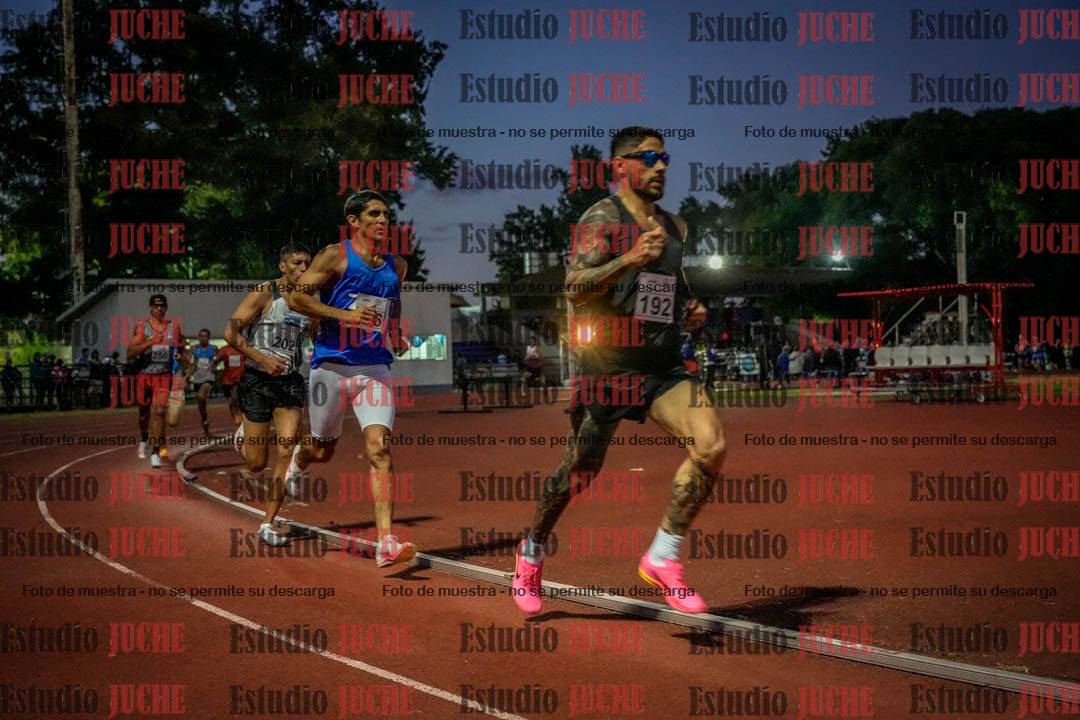 Fotos de los 1500 m llanos de varones