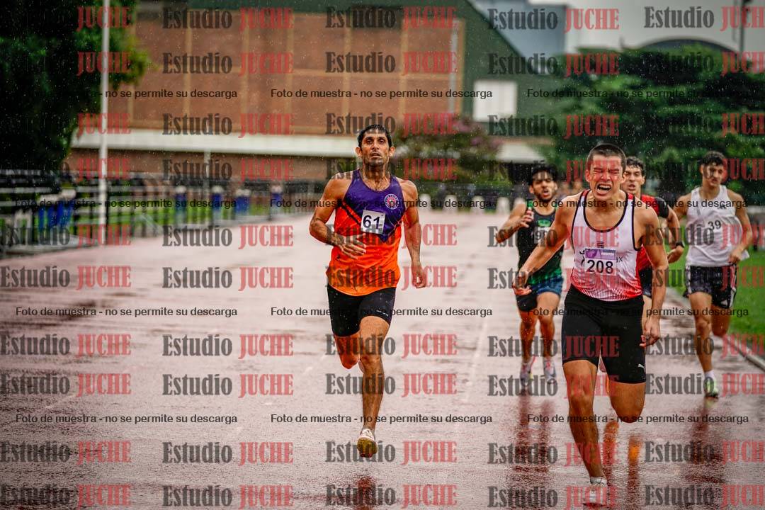 Fotos de los 800 m de varones
