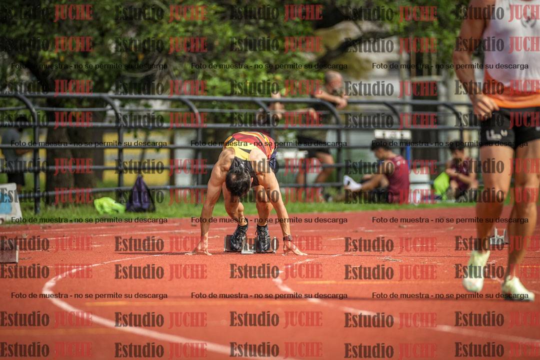 Fotos de los 200 m llanos de varones