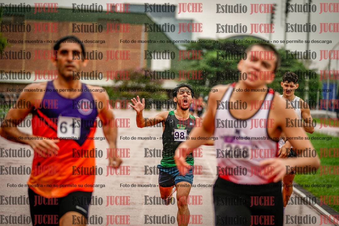 Fotos de los 800 m de varones
