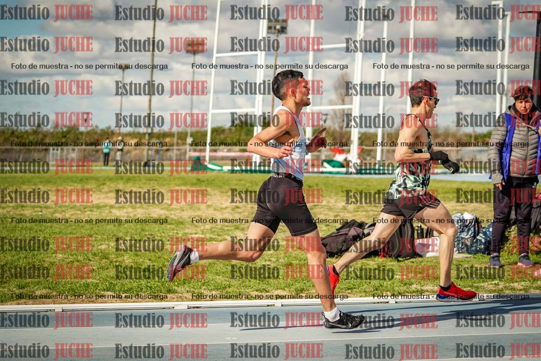Fotos de los 5000 m llanos de varones