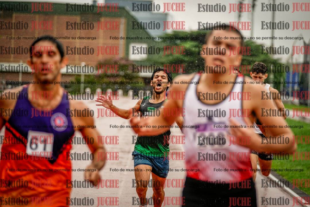 Fotos de los 800 m de varones