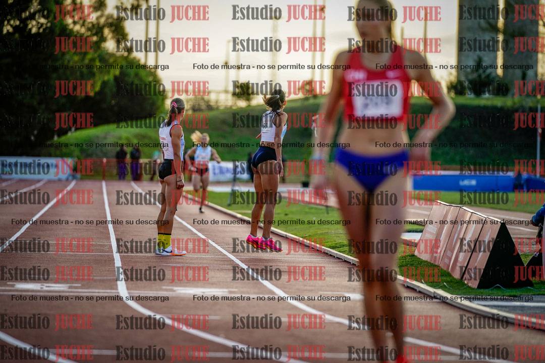 Fotos de los relevos 4x400 m de mujeres