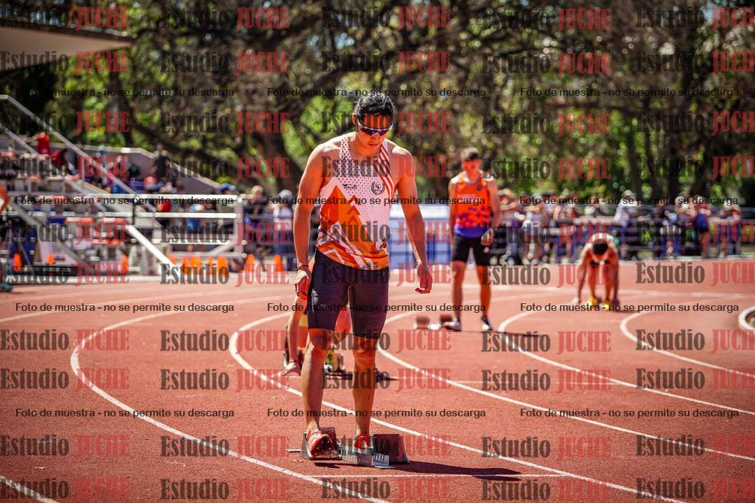 Fotos de los 400 m llanos de varones