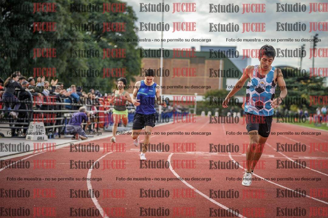 Fotos de los 400 m llanos de varones