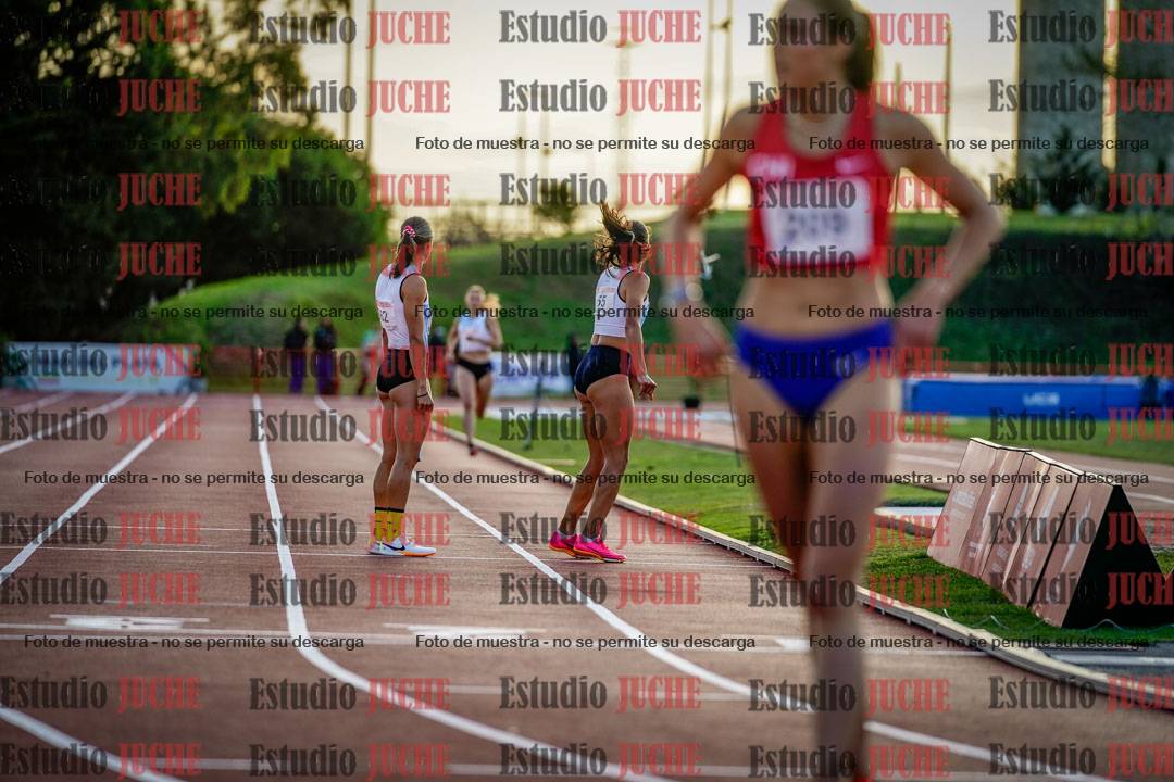 Fotos de los relevos 4x400 m de mujeres