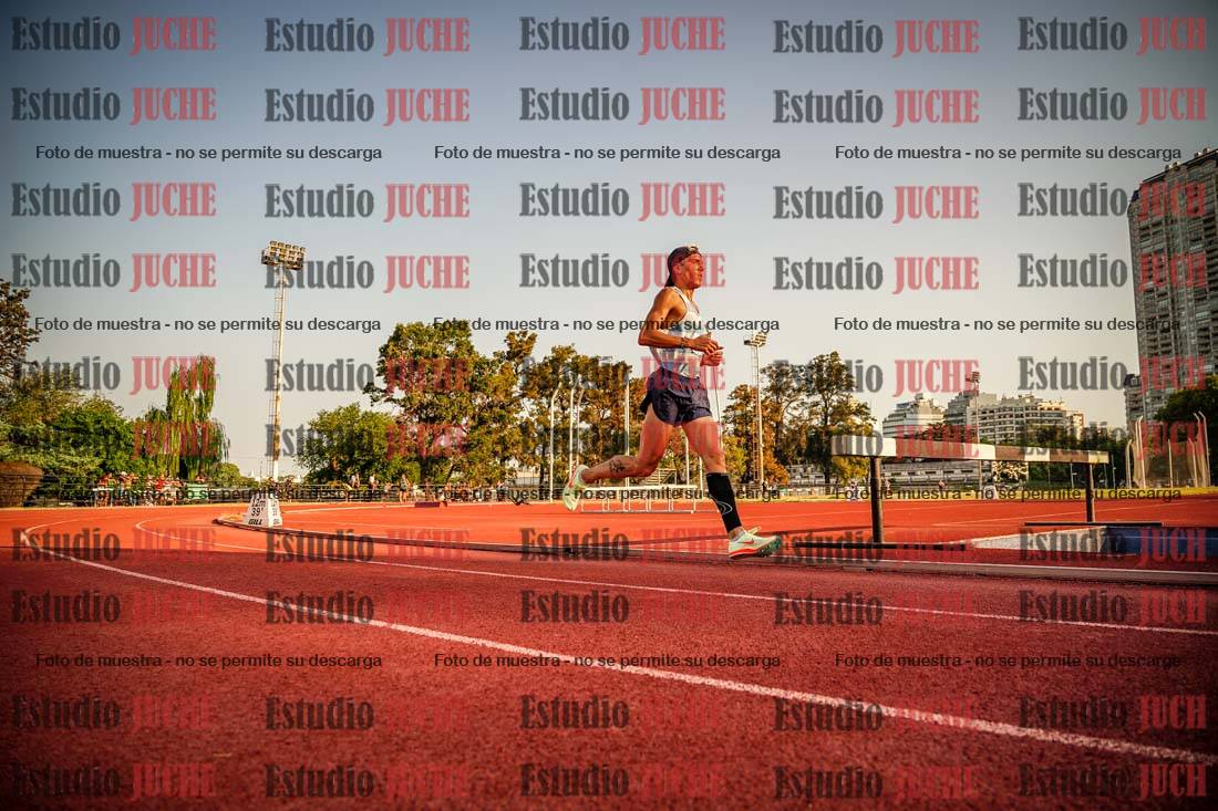 Fotos de los 5000 m llanos de mujeres y varones