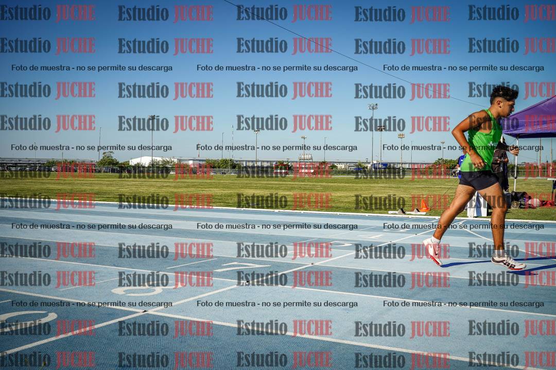 Fotos de los 400 m llanos de varones