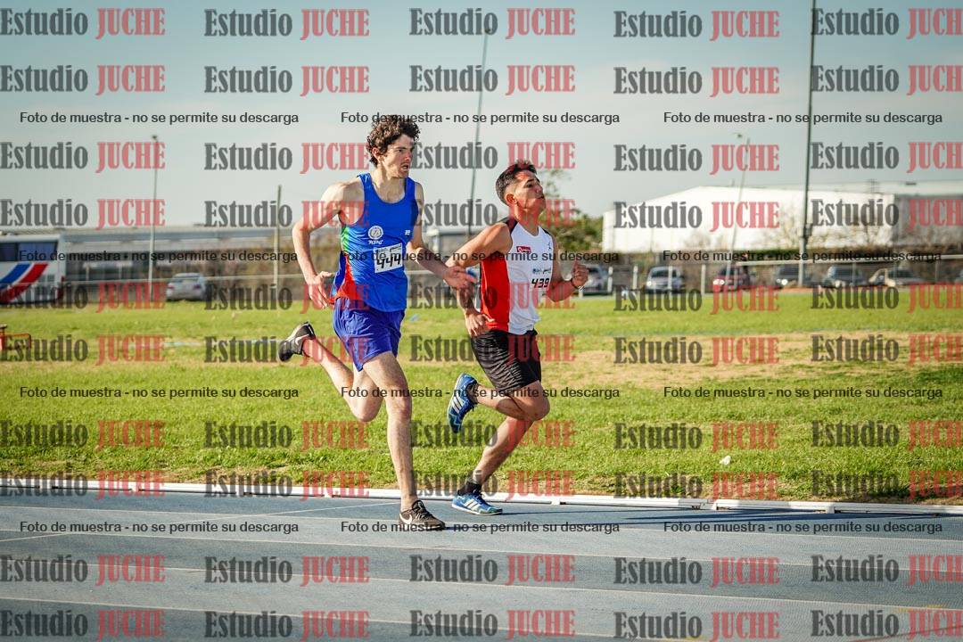 Fotos de los 1500 m llanos de varones