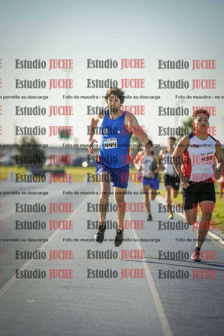 Fotos de los 1500 m llanos de varones