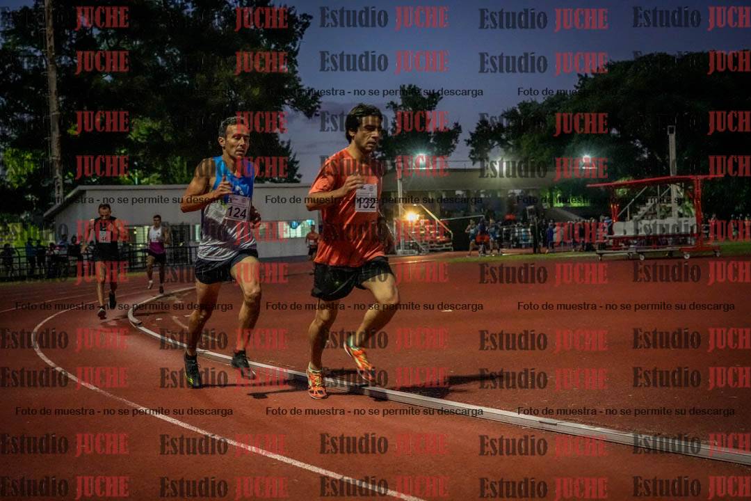 Fotos de los 1500 m llanos de varones
