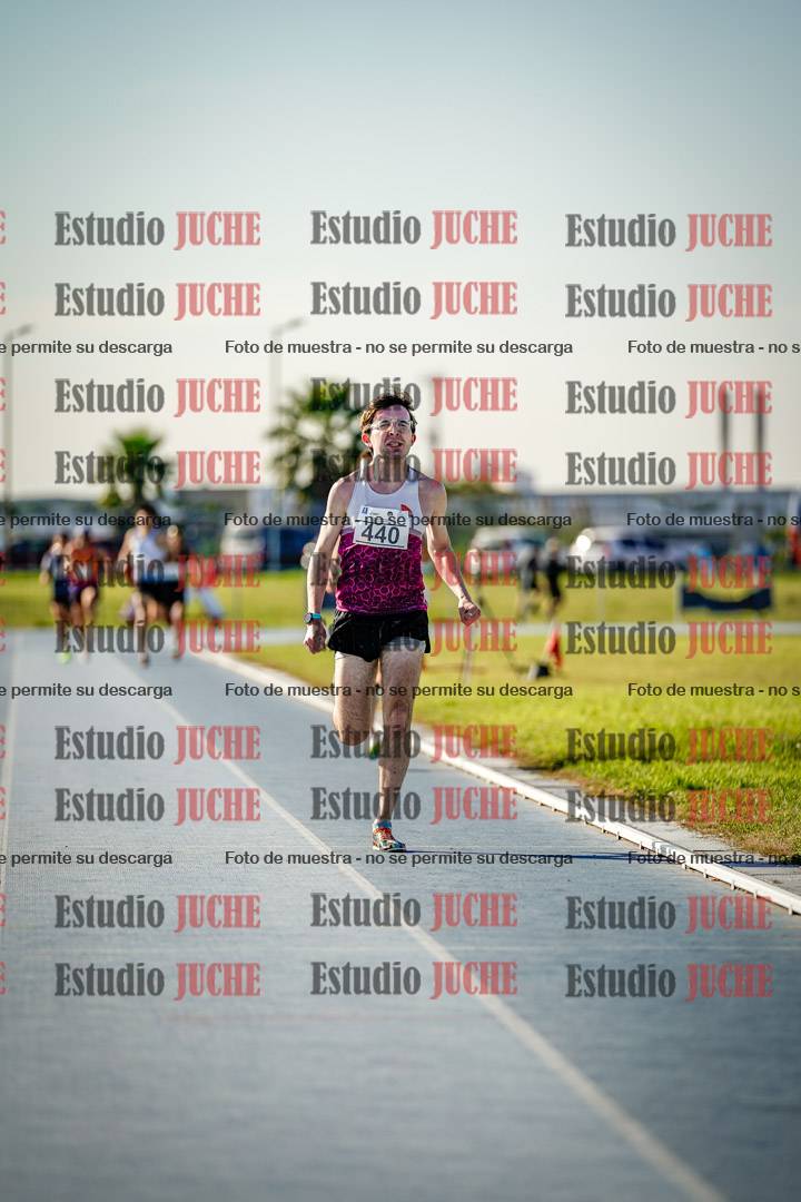 Fotos de los 1500 m llanos de varones