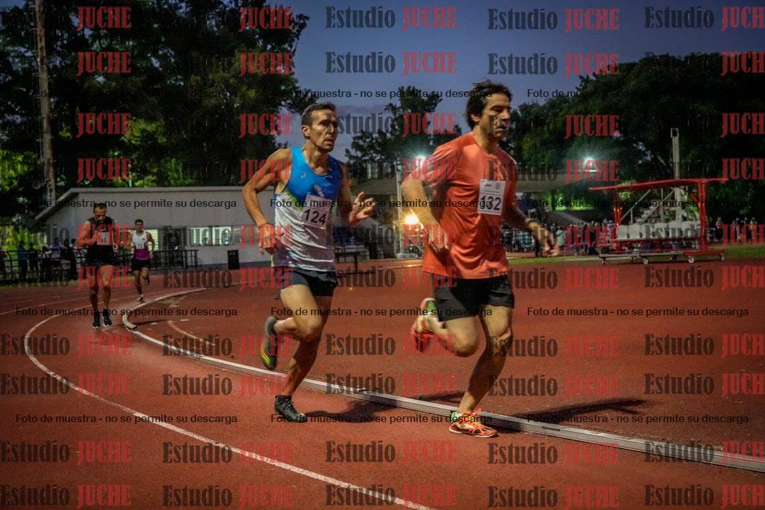 Fotos de los 1500 m llanos de varones