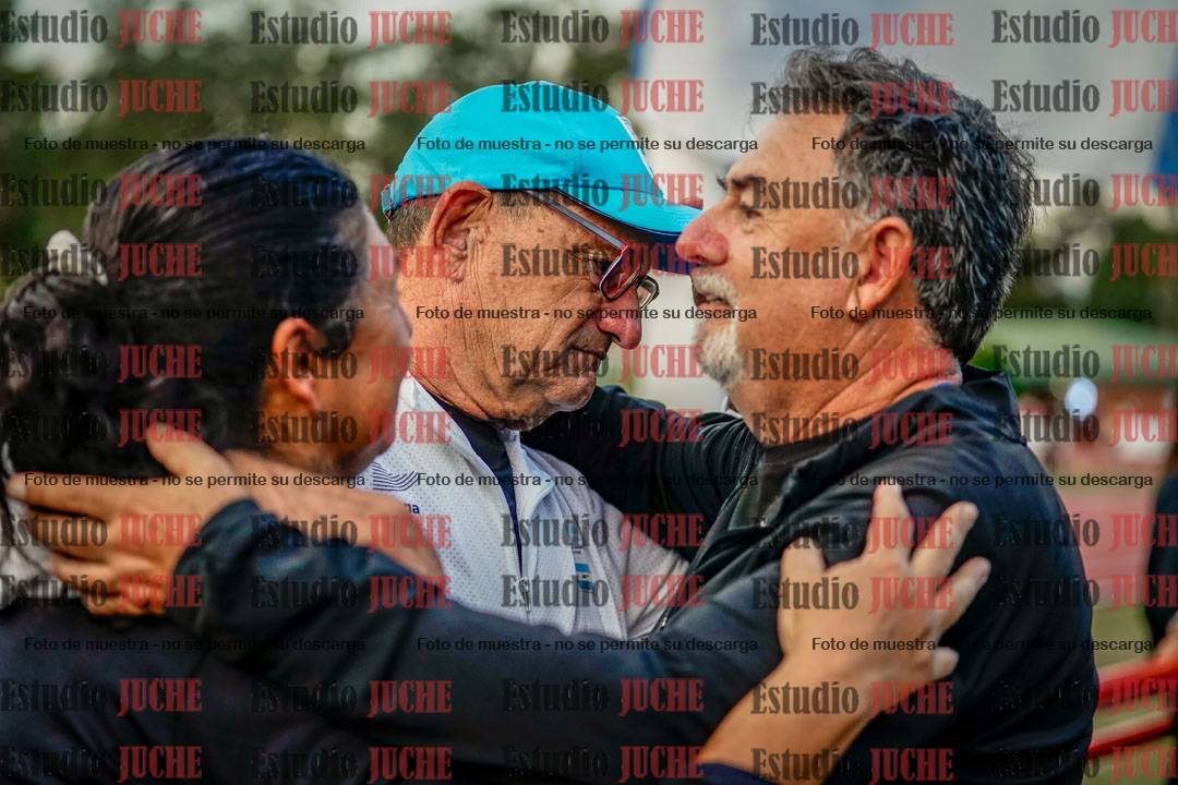 Fotos de algunos extras y podios del día 1