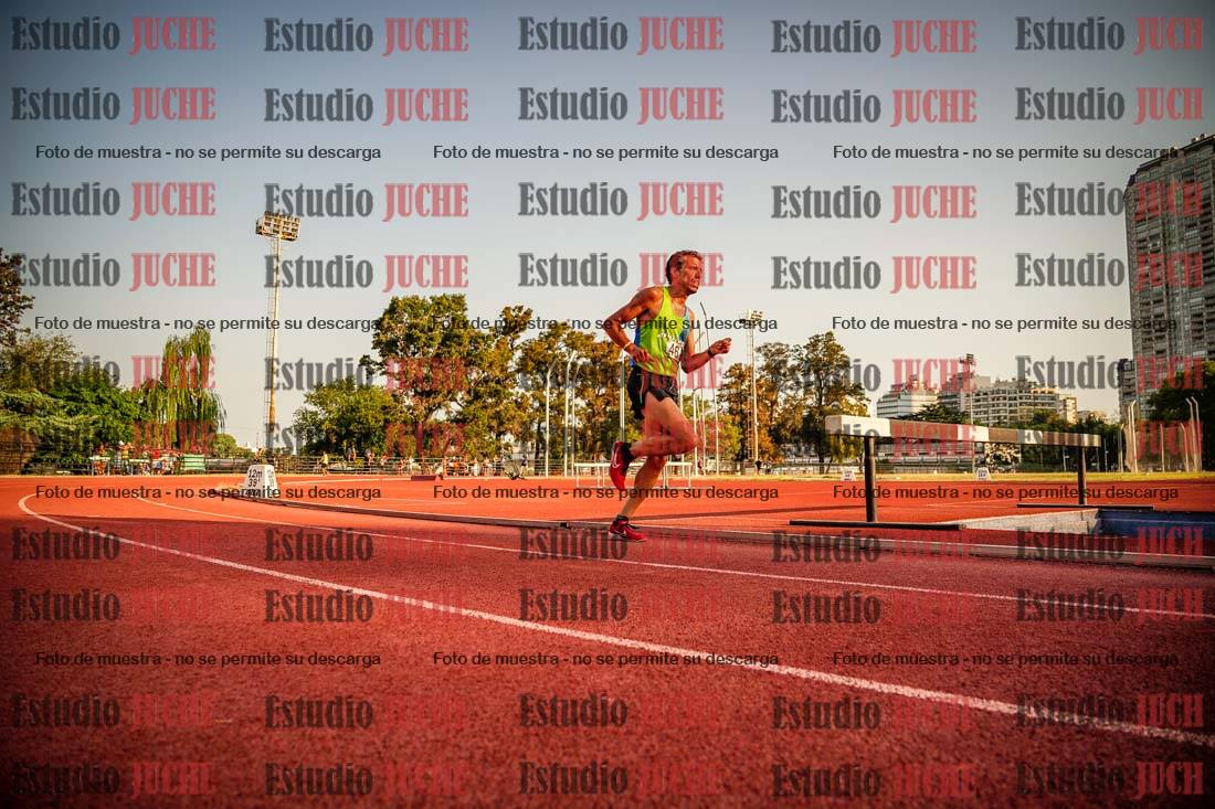 Fotos de los 5000 m llanos de mujeres y varones