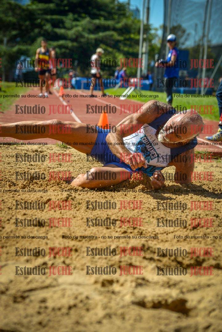 Fotos del salto en largo de varones - decatlón 2