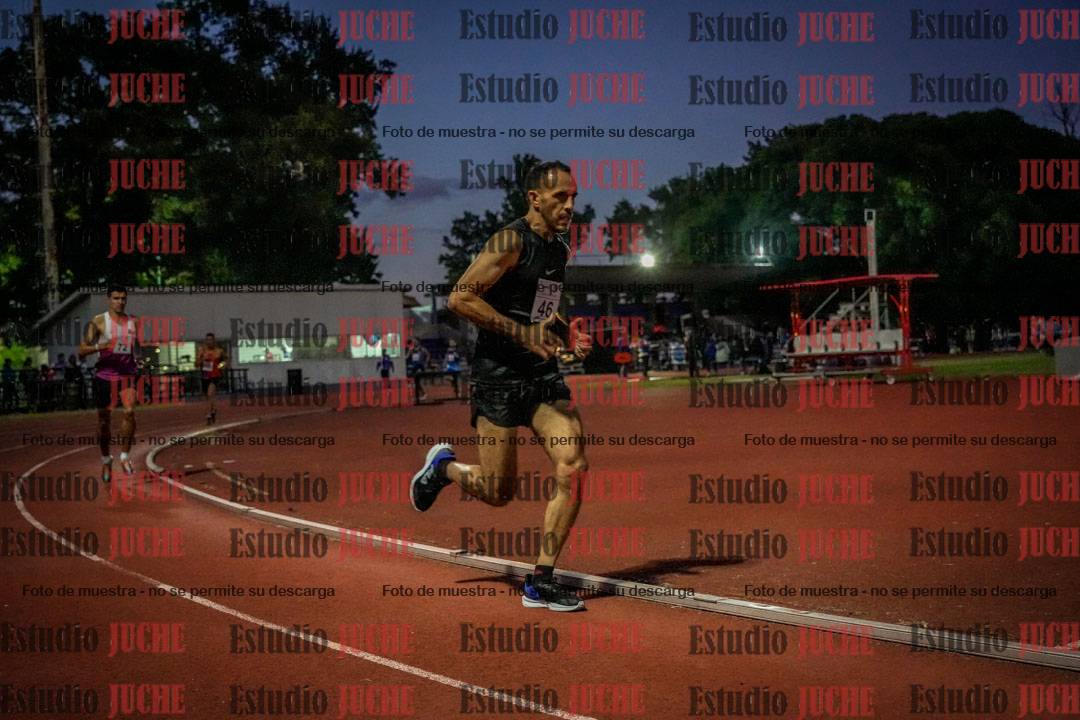 Fotos de los 1500 m llanos de varones