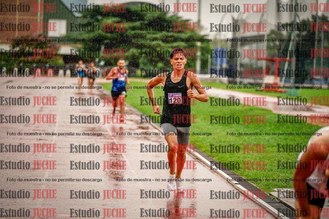 Fotos de los 800 m de varones