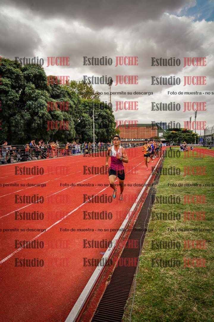 Fotos de los 800 m de varones