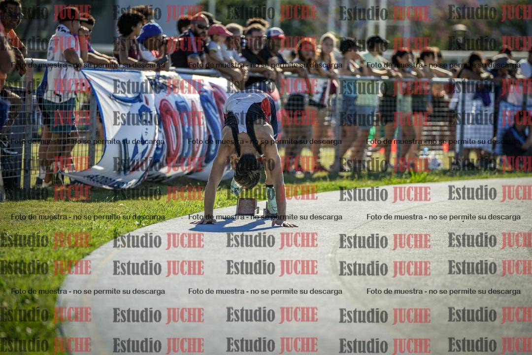 Fotos de los 400 m llanos de varones