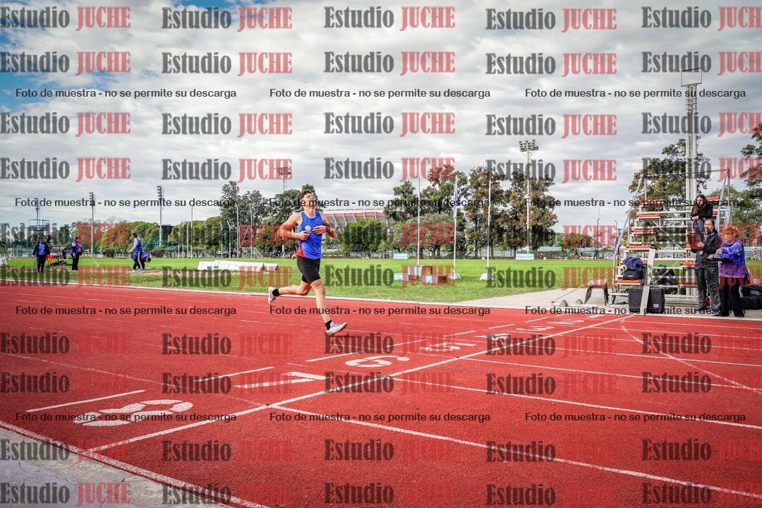 Fotos de los 400 m llanos de varones