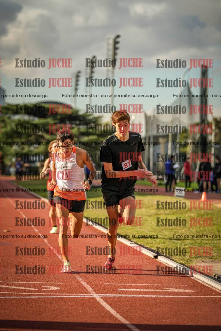 Fotos de los 1500 m llanos de varones