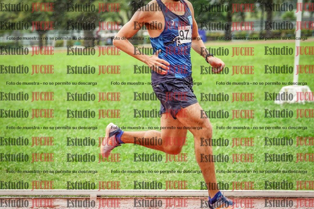 Fotos de los 800 m de varones